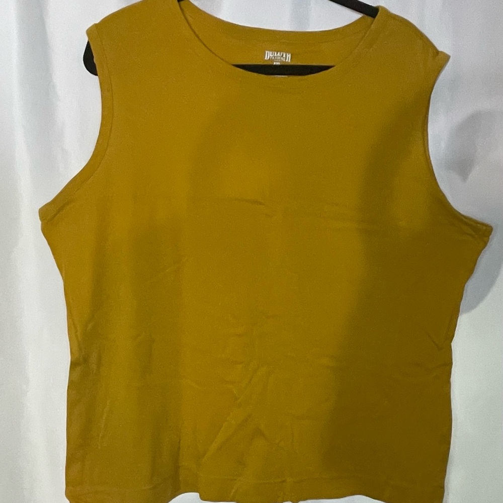 Duluth Trading Co Mustard Sleeveless Tank Top